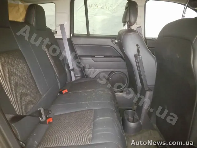2016 Jeep Compass — фото 6 (copart)