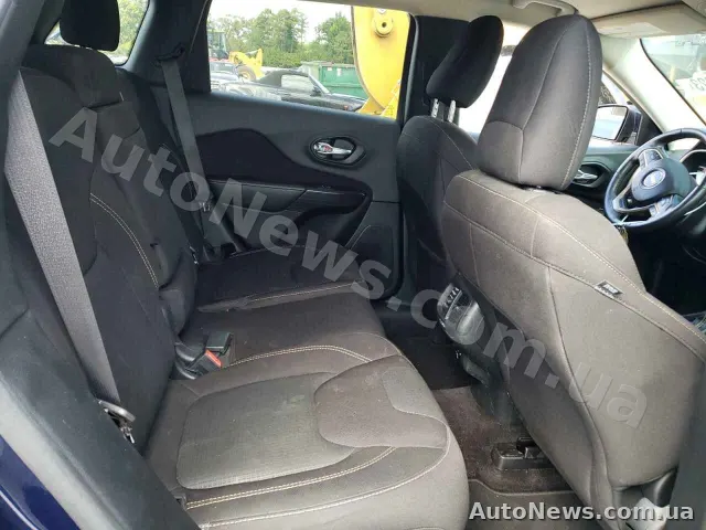 2016 Jeep Grand Cher — zdjęcie 11 (copart)