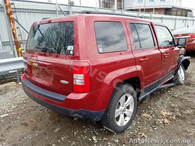 2014 Jeep Patriot, VIN 1C4NJRFB9FD136242, госномер КА5820ІО — фото 4 (copart)