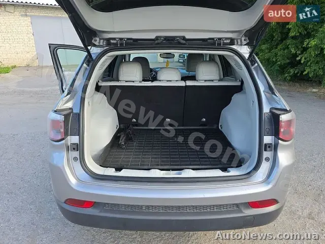 2019 Jeep Compass, VIN 3C4NJDCB5LT119063, plate АХ8904ММ — photo 1 (autoria)