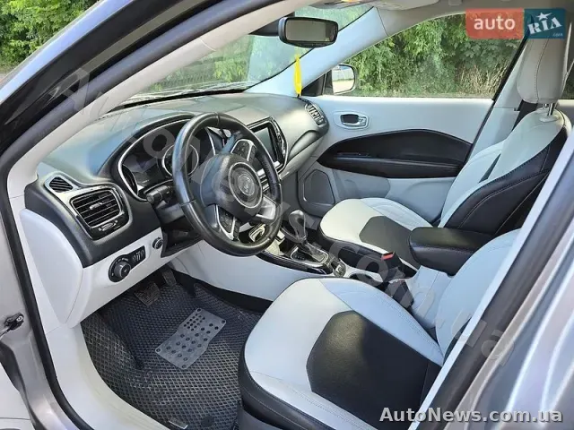 2019 Jeep Compass, VIN 3C4NJDCB5LT119063, plate АХ8904ММ — photo 13 (autoria)