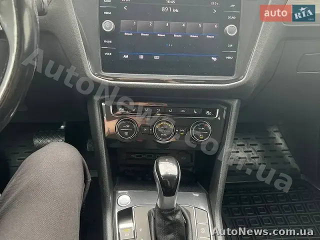 2018 Volkswagen Tiguan, VIN 3VV2B7AX2KM054456, госномер АІ3169РР — фото 40 (autoria)