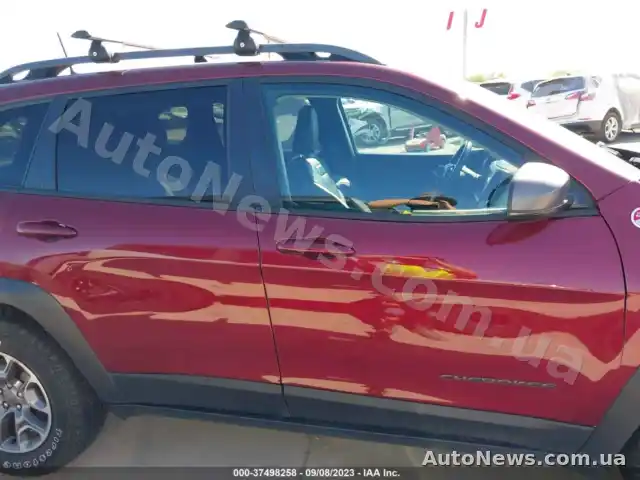 2020 Jeep Cherokee, VIN 1C4PJMBX9MD135988, plate КА9592МЕ — photo 13 (iaai)