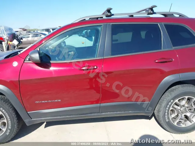 2020 Jeep Cherokee, VIN 1C4PJMBX9MD135988, держномер КА9592МЕ — фото 14 (iaai)