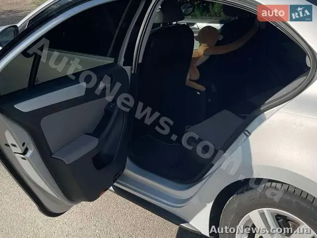 2013 Volkswagen Jetta, VIN 3VW637AJ9DM277330, plate НН6151АМ — photo 6 (autoria)