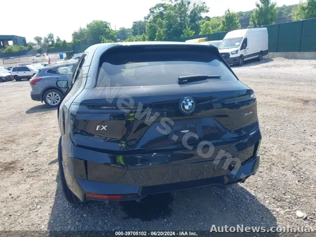 2022 BMW IX — zdjęcie 16 (iaai)