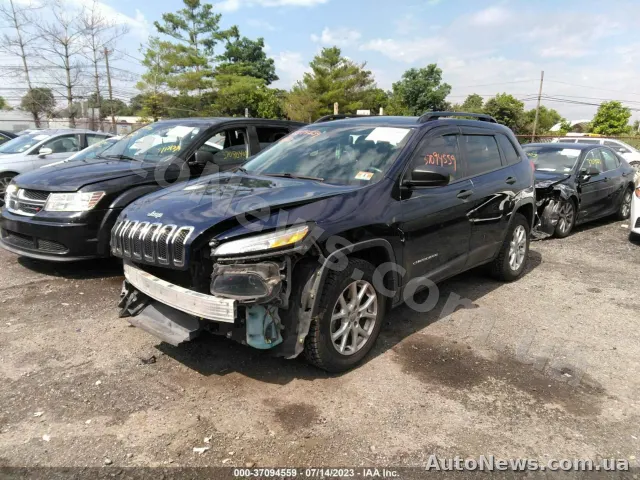 2015 Jeep Cherokee, VIN 1C4PJMAB0FW682094, госномер АХ8729ОВ — фото 2 (iaai)