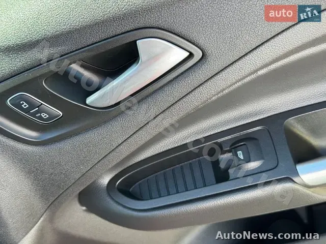 2018 Ford Escape, VIN 1FMCU0HD4JUA19276 — photo 22 (autoria)