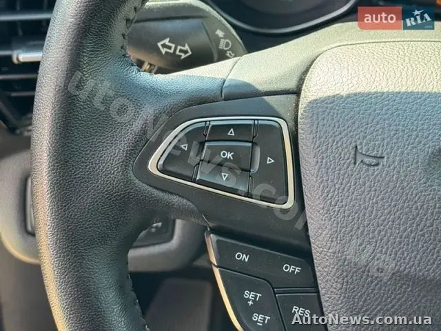2018 Ford Escape, VIN 1FMCU0HD4JUA19276 — photo 30 (autoria)