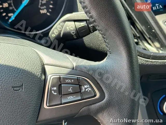 2018 Ford Escape, VIN 1FMCU0HD4JUA19276 — photo 32 (autoria)