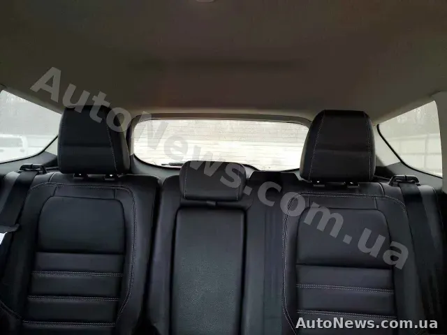 2018 Ford Escape, VIN 1FMCU0HD4JUA19276 — photo 10 (copart)