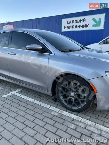 2014 Chrysler 200 — zdjęcie 10 (autoria)
