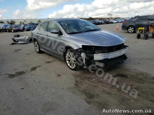 2015 Chrysler 200 — zdjęcie 1 (copart)