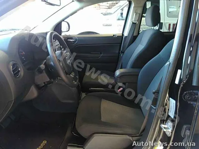 2016 Jeep Compass — photo 3 (manheim)