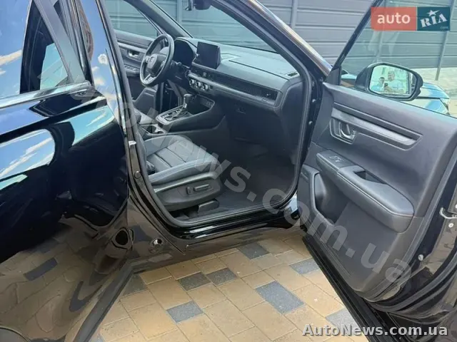 2024 Honda CRV, VIN 2HKRS6H78RH209444 — zdjęcie 34 (autoria)
