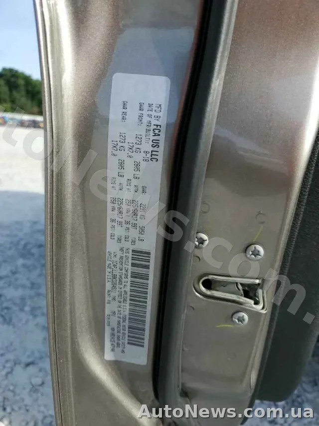 2018 Jeep Grand Cher, VIN 1C4PJLLB8KD264511, nr rej. АВ0667КХ — zdjęcie 14 (copart)