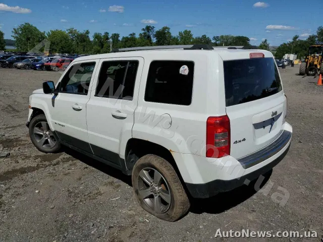2017 Jeep Patriot — photo 2 (copart)