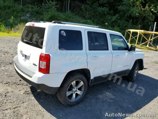 2017 Jeep Patriot — photo 3 (copart)