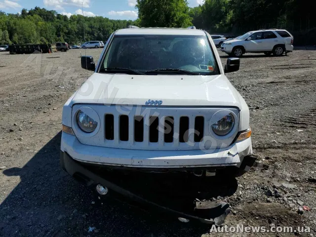 2017 Jeep Patriot — photo 5 (copart)