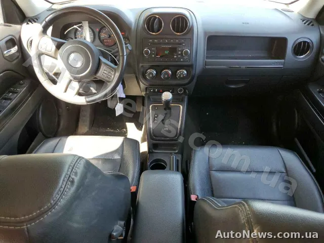 2017 Jeep Patriot — photo 8 (copart)