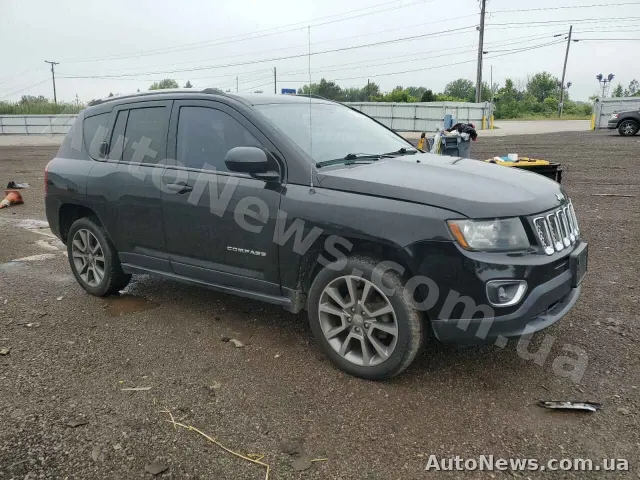2014 Jeep Compass — photo 4 (copart)