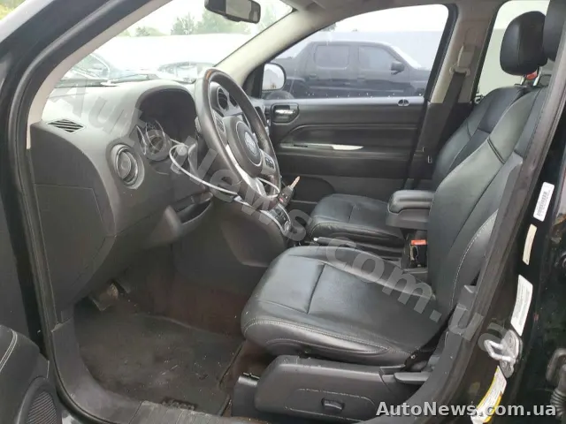 2014 Jeep Compass — photo 7 (copart)