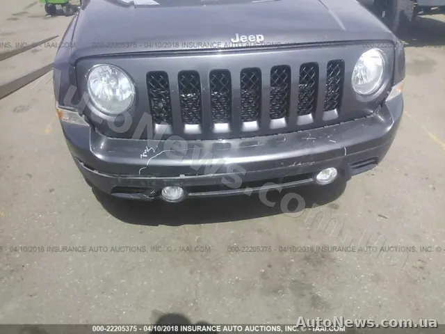 2017 Jeep Patriot — photo 6 (iaai)