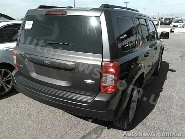 2017 Jeep Patriot — photo 2 (manheim)