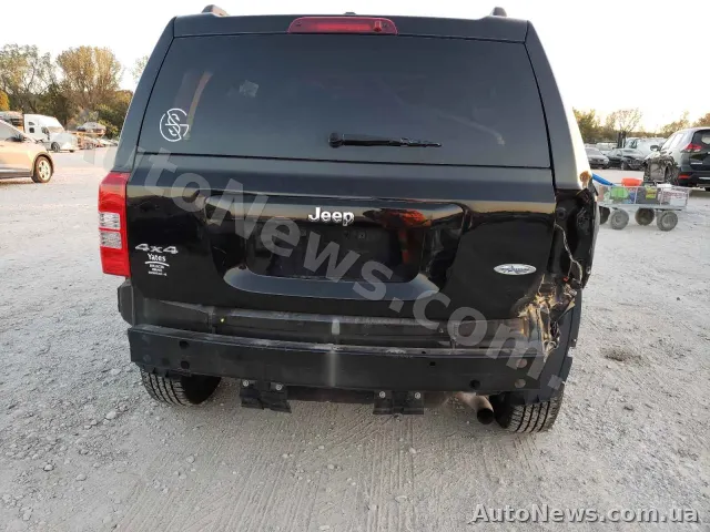2015 Jeep Patriot — фото 9 (copart)