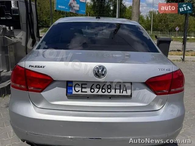 2013 Volkswagen Passat, VIN 1VWBN7A34DC129081, nr rej. СЕ6968НА — zdjęcie 5 (autoria)
