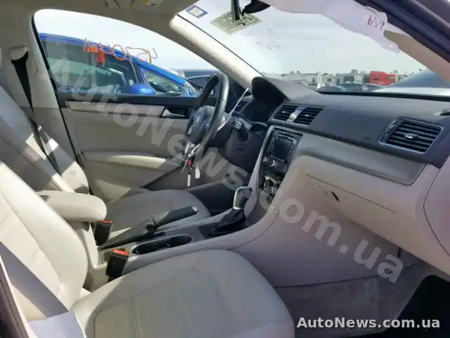 2015 Volkswagen Passat, VIN 1VWBV7A37FC072149, держномер ВІ6753ІО — фото 5 (copart)