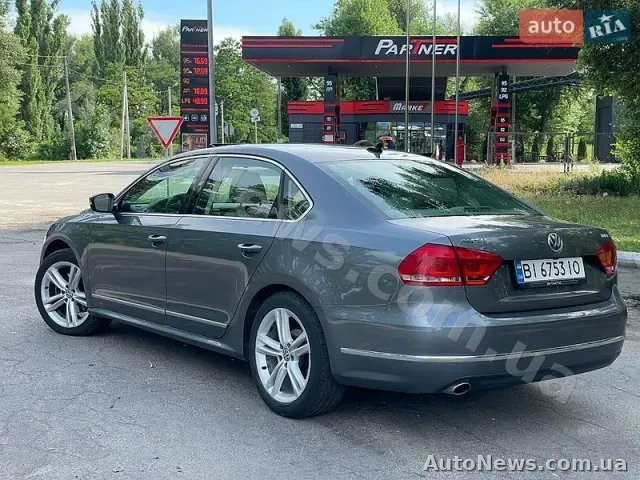 2015 Volkswagen Passat, VIN 1VWBV7A37FC072149, nr rej. ВІ6753ІО — zdjęcie 11 (autoria)