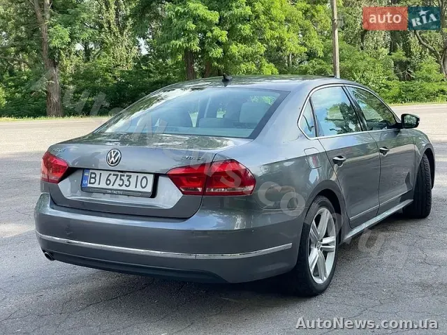 2015 Volkswagen Passat, VIN 1VWBV7A37FC072149, nr rej. ВІ6753ІО — zdjęcie 9 (autoria)