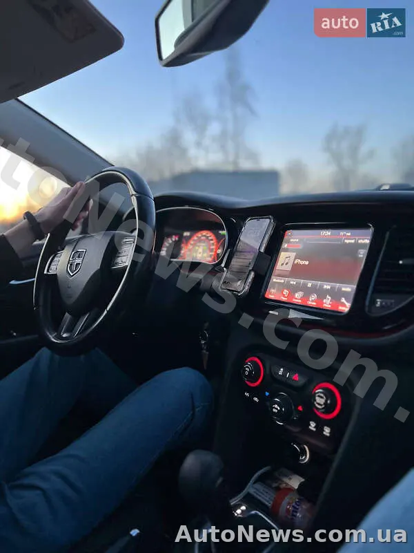2013 Dodge Dart — фото 2 (autoria)