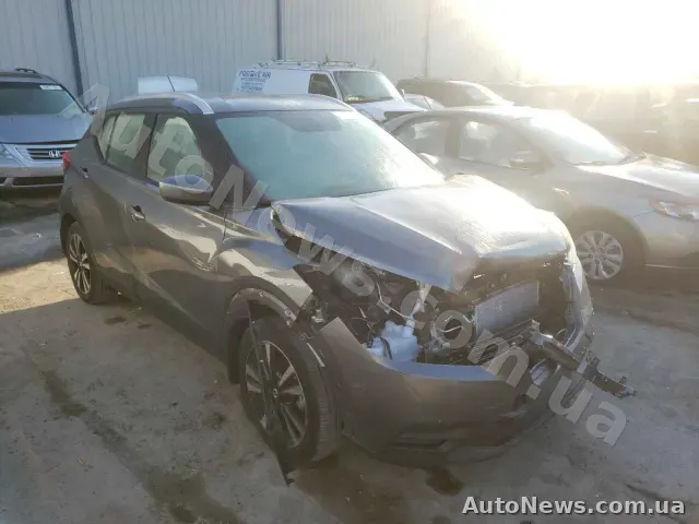2019 Nissan Kicks, VIN 3N1CP5CU0KL518381, nr rej. КА7955ЕН — zdjęcie 1 (copart)