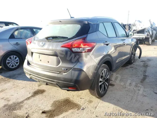 2019 Nissan Kicks, VIN 3N1CP5CU0KL518381, nr rej. КА7955ЕН — zdjęcie 4 (copart)