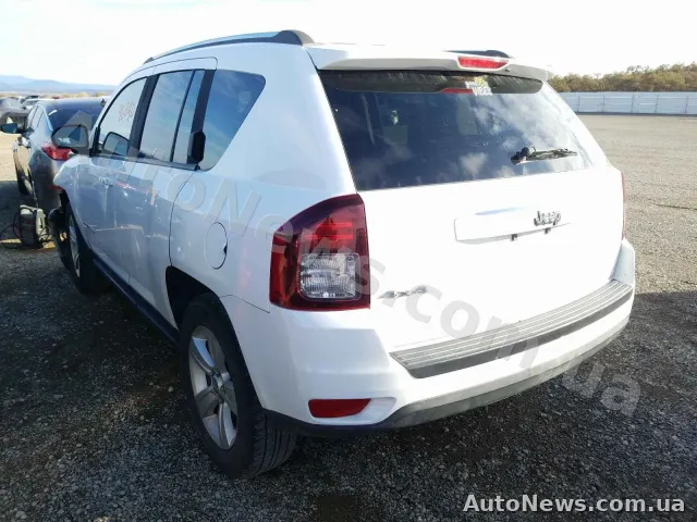 2014 Jeep Compass, VIN 1C4NJDBBXED879967, nr rej. АВ5240МС — zdjęcie 3 (copart)