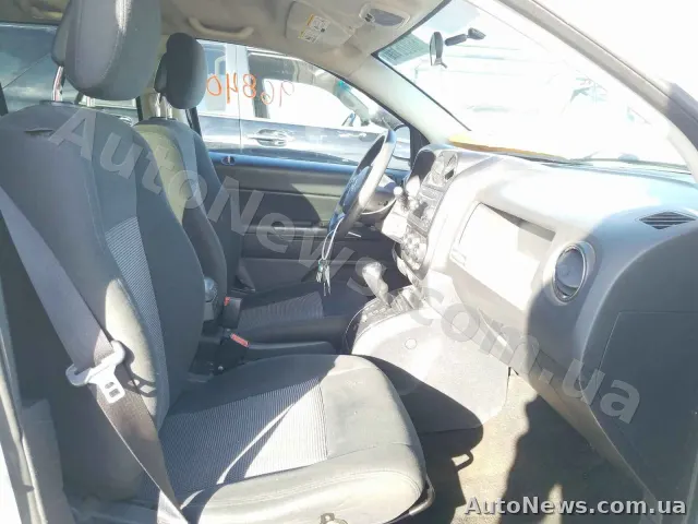 2014 Jeep Compass, VIN 1C4NJDBBXED879967, nr rej. АВ5240МС — zdjęcie 5 (copart)