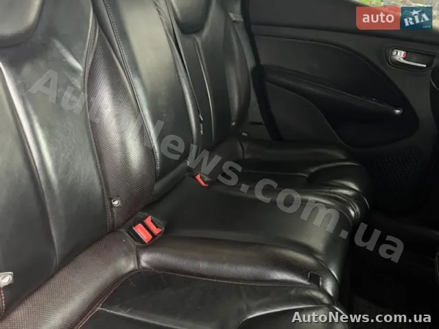 2013 Dodge Dart — фото 8 (autoria)