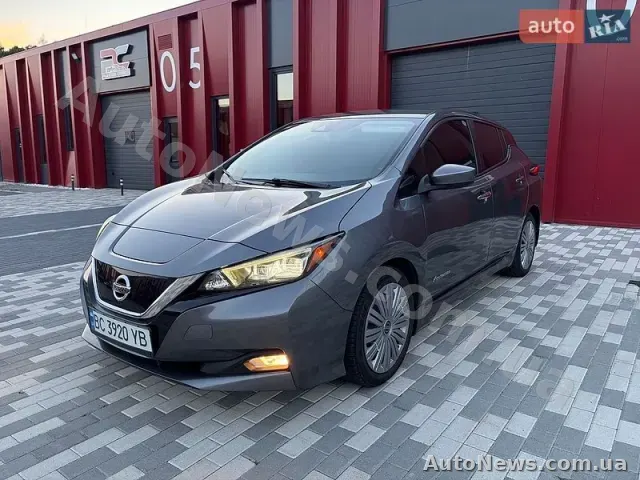 2018 Nissan Leaf, VIN 1N4AZ1CP3JC313431 — zdjęcie 1 (autoria)