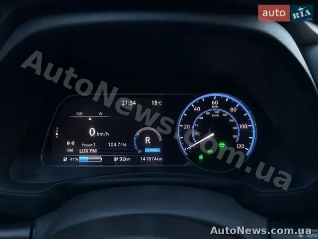 2018 Nissan Leaf, VIN 1N4AZ1CP3JC313431 — zdjęcie 10 (autoria)