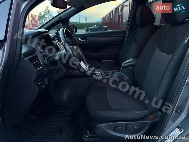 2018 Nissan Leaf, VIN 1N4AZ1CP3JC313431 — zdjęcie 14 (autoria)