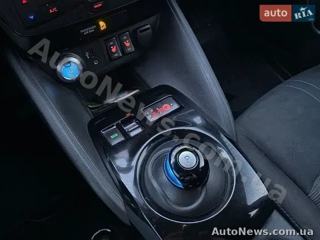 2018 Nissan Leaf, VIN 1N4AZ1CP3JC313431 — zdjęcie 17 (autoria)