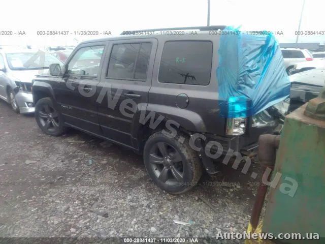 2015 Jeep Patriot — photo 3 (iaai)