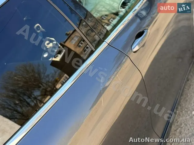 2014 Chrysler 200 — photo 9 (autoria)