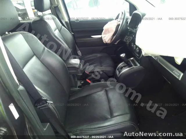 2016 Jeep Compass — zdjęcie 5 (iaai)