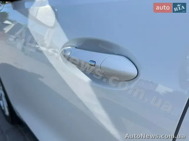 2023 Chevrolet Bolt EUV, VIN 1G1FY6S07P4148287 — zdjęcie 3 (autoria)