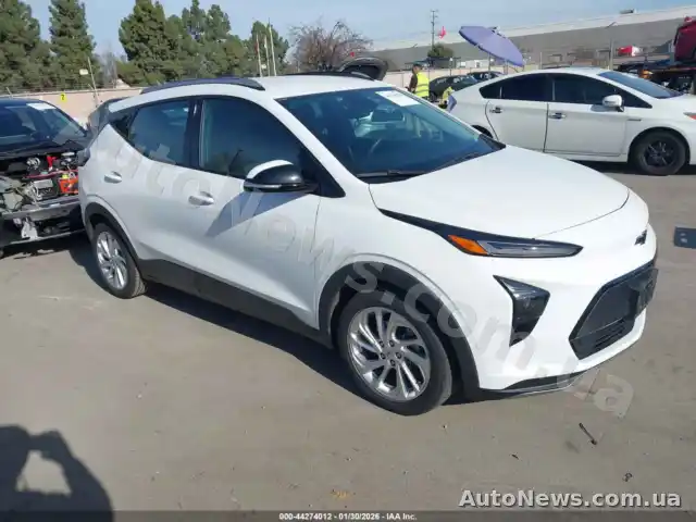 2023 Chevrolet Bolt EUV, VIN 1G1FY6S07P4148287 — zdjęcie 1 (iaai)