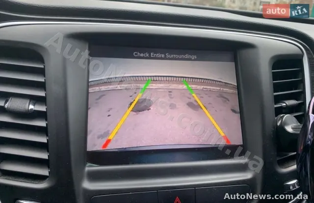2014 Chrysler 200 — photo 17 (autoria)