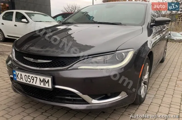 2014 Chrysler 200 — photo 2 (autoria)